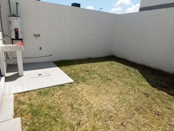 Casa en venta en zakia queretaro