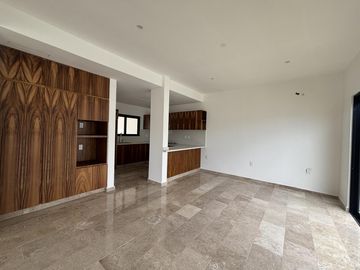 PUNTA TIBURON, Casa en VENTA de 3 recamaras y estudio