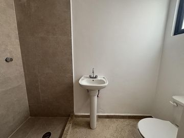 PUNTA TIBURON, Casa en VENTA de 3 recamaras y estudio