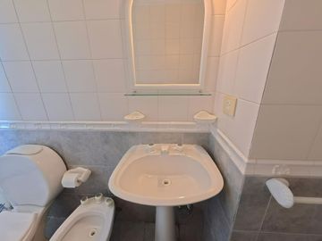 CASA-5 AMBIENTES-VENTA-Bo Co LA CHACRA-VICTORIA