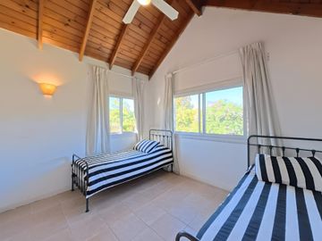 CASA-5 AMBIENTES-VENTA-Bo Co LA CHACRA-VICTORIA