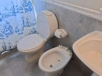 CASA-5 AMBIENTES-VENTA-Bo Co LA CHACRA-VICTORIA