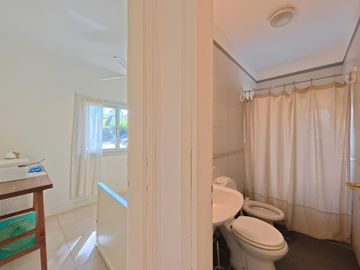 CASA-5 AMBIENTES-VENTA-Bo Co LA CHACRA-VICTORIA