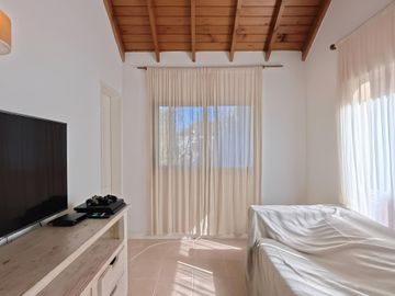 CASA-5 AMBIENTES-VENTA-Bo Co LA CHACRA-VICTORIA
