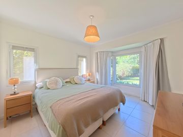 CASA-5 AMBIENTES-VENTA-Bo Co LA CHACRA-VICTORIA