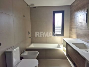 VENTA DEPARTAMENTO A ESTRENAR CALLE BELGRANO 531