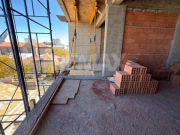 VENTA DEPARTAMENTO 1 DOR.  TORRE LUX CIPOLLETTI