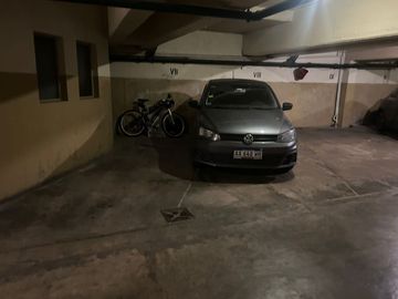 SEMIPISO 3 A. C/E-DOS COCHERAS-UBICACION EXCELENTE
