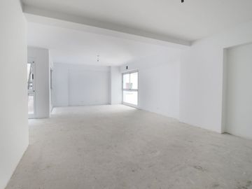 VENTA OFICINA ESTRENAR MET PLAZA RECOLETA CREDITO