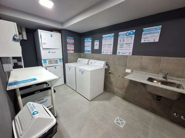 DEPARTAMENTO MONOAMBIENTE VENTA BALVANERA FRENTE