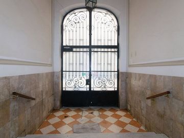 venta san Nicolás 5 ambientes con balcón