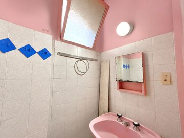 Venta depto 3 ambientes con dependencia Flores