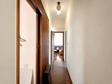 Venta depto 3 ambientes con dependencia Flores