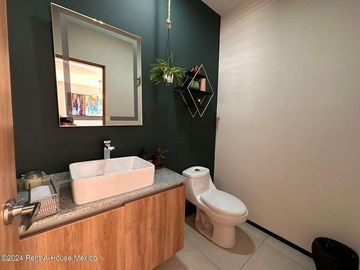 Casa en Zibatá con 3 recámaras con baño y equipada, cerca de Town Center en venta RAH4720
