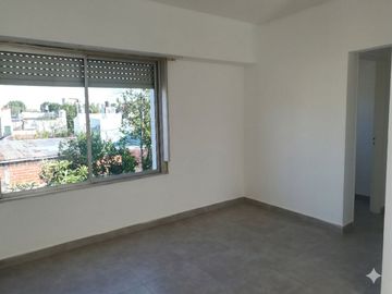 VENTA DEPARTAMENTOS EN BLOCK C/DEPOSITO AVELLANEDA