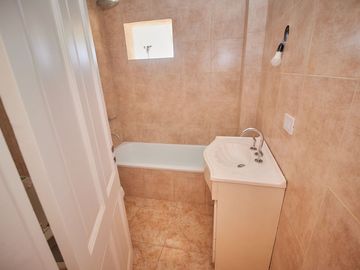 DEPARTAMENTO 3 AMB COCHERA PISCINA QUILMES VENTA
