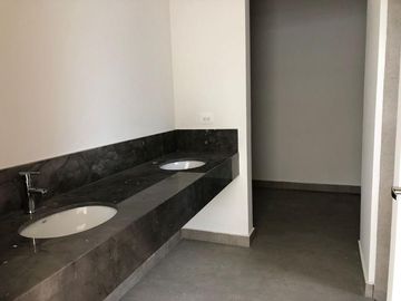 CASA EN VENTA FRACC CAROLCO CARRETERA NACIONAL MTY NL