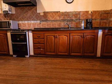 VENTA CASONA NOGAL HISTÓRICO CON BAJADA AL RIO