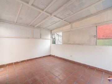 VENTA DEPARTAMENTO PATIO TERRAZA BARRIO CHINO