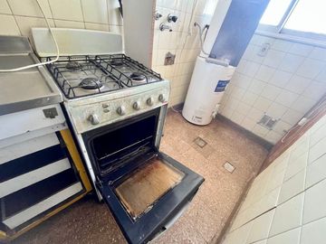 VENTA DPTO. 3 AMB. PISO ALTO CON BALCÓN SAAVEDRA.