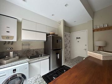 VENTA DPTO 2 AMBIENTES CON PATIO EN BELGRANO C