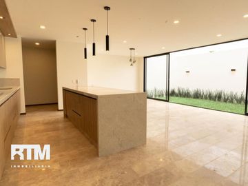 CASA EN VENTA EN SAN ÁNGEL V