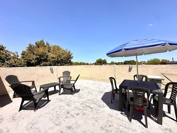 VENTA PH 3 AMBIENTES FLORES CON TERRAZA-Apto cred