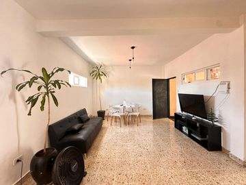 VENTA PH 3 AMBIENTES FLORES CON TERRAZA-Apto cred