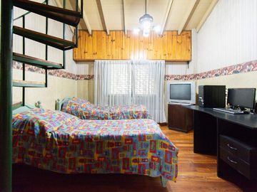 VENTA PH DE 4 AMBIENTES C/GARAGE  EN VILLA URQUIZA