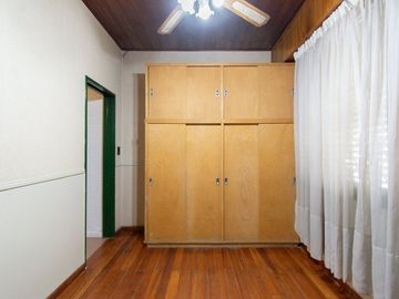 VENTA PH DE 4 AMBIENTES C/GARAGE  EN VILLA URQUIZA