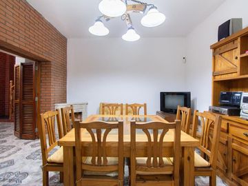 VENTA PH DE 4 AMBIENTES C/GARAGE  EN VILLA URQUIZA