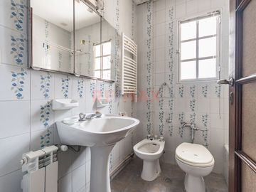 VENTA DEPARTAMENTO 5 AMBIENTES AV. ENTRE RÍOS 900