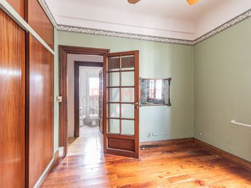 VENTA DEPARTAMENTO 5 AMBIENTES AV. ENTRE RÍOS 900