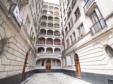 VENTA DEPARTAMENTO 5 AMBIENTES AV. ENTRE RÍOS 900