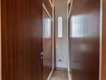 VENTA DEPARTAMENTO 5 AMBIENTES AV. ENTRE RÍOS 900
