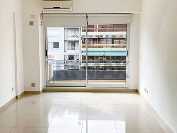 MONOAMBIENTE EN CAÑITAS CON BALCON Y AMENITIES