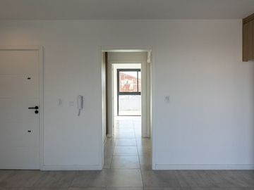 VENTA PH 2 AMB CON TERRAZA Y PARRILLA SAN JOSE