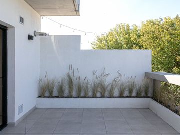 VENTA PH 2 AMB CON TERRAZA Y PARRILLA SAN JOSE