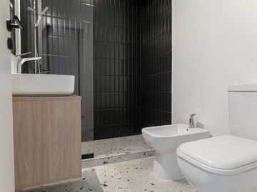 VENTA PH 2 AMB CON TERRAZA Y PARRILLA SAN JOSE