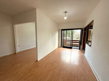VENTA PH 3 AMB. FLORES BALCÓN TERRAZA REFACCIONADO