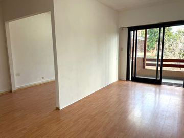 VENTA PH 3 AMB. FLORES BALCÓN TERRAZA REFACCIONADO