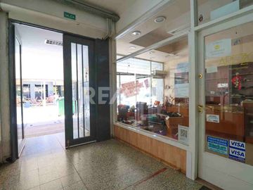 VENTA 4 LOCALES COMERCIALES GALERIA EDIFICIO ROCA