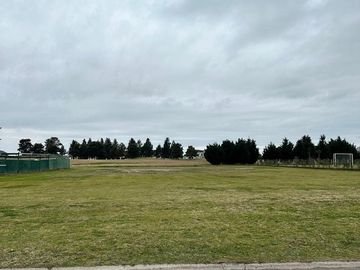 Lote al golf en La Providencia Resort Country Club