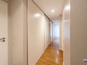 Venta departamento con Terraza propia