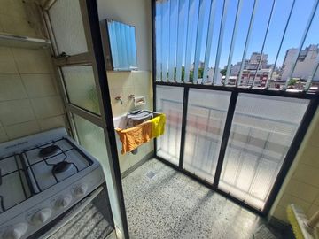 VENTA 2 AMB C/COCHERA LUZ LAVADERO VELEZ SARFIELD