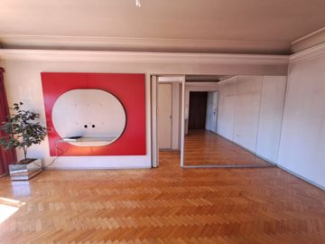 VENTA 2 AMB C/COCHERA LUZ LAVADERO VELEZ SARFIELD