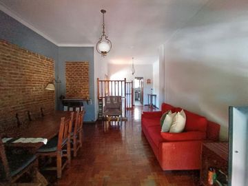Departamento de 4 ambientes en venta Villa Urquiza