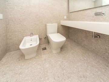 Venta 3 amb Balcon aterrazado y  terraza propia