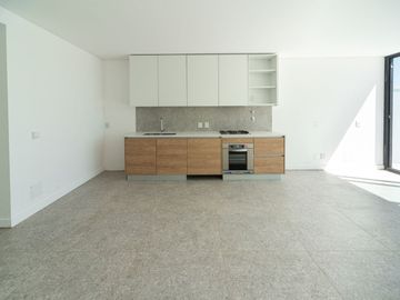 Venta 3 amb Balcon aterrazado y  terraza propia