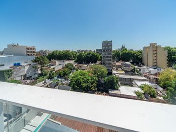Venta 3 amb Balcon aterrazado y  terraza propia